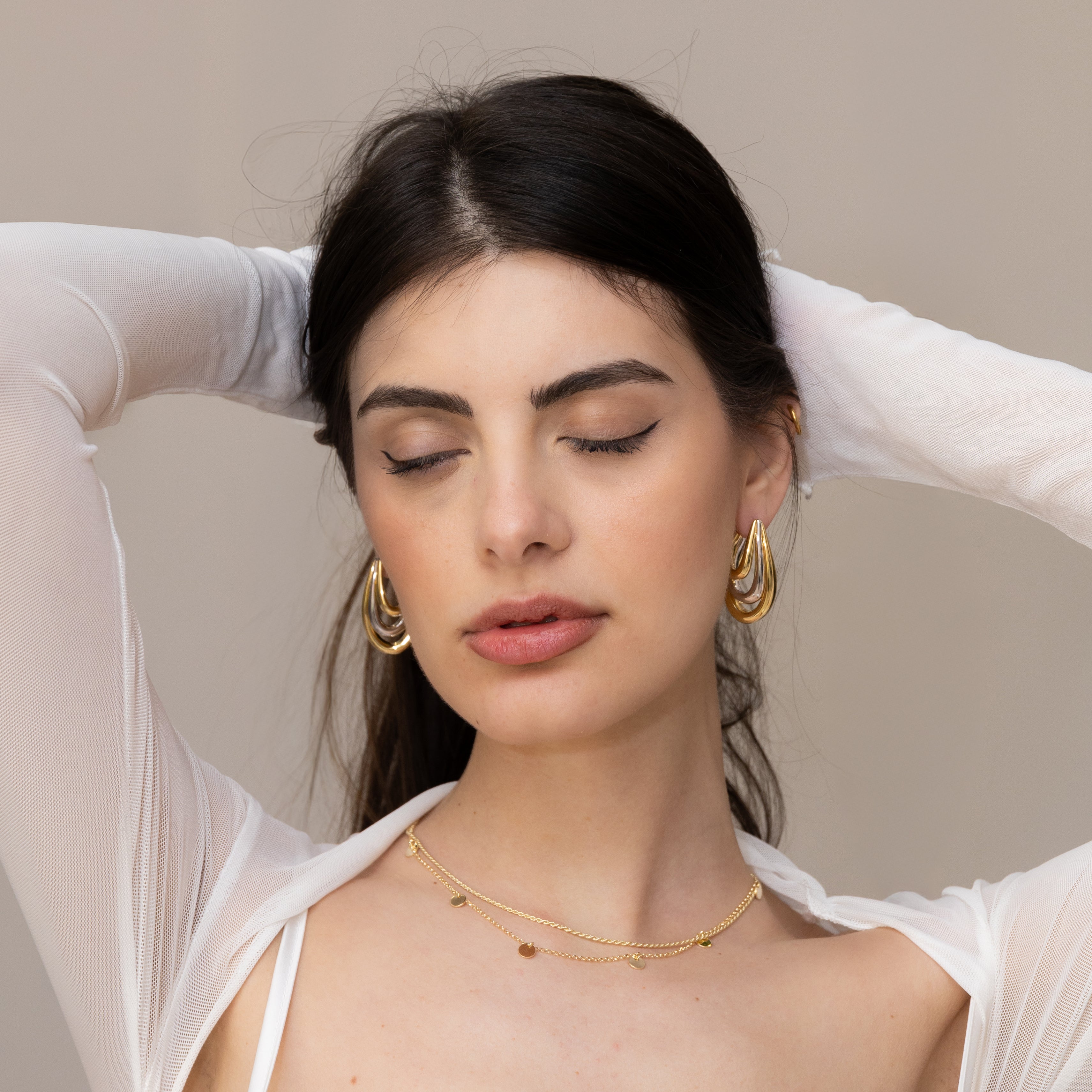 Are you looking for Corinne?