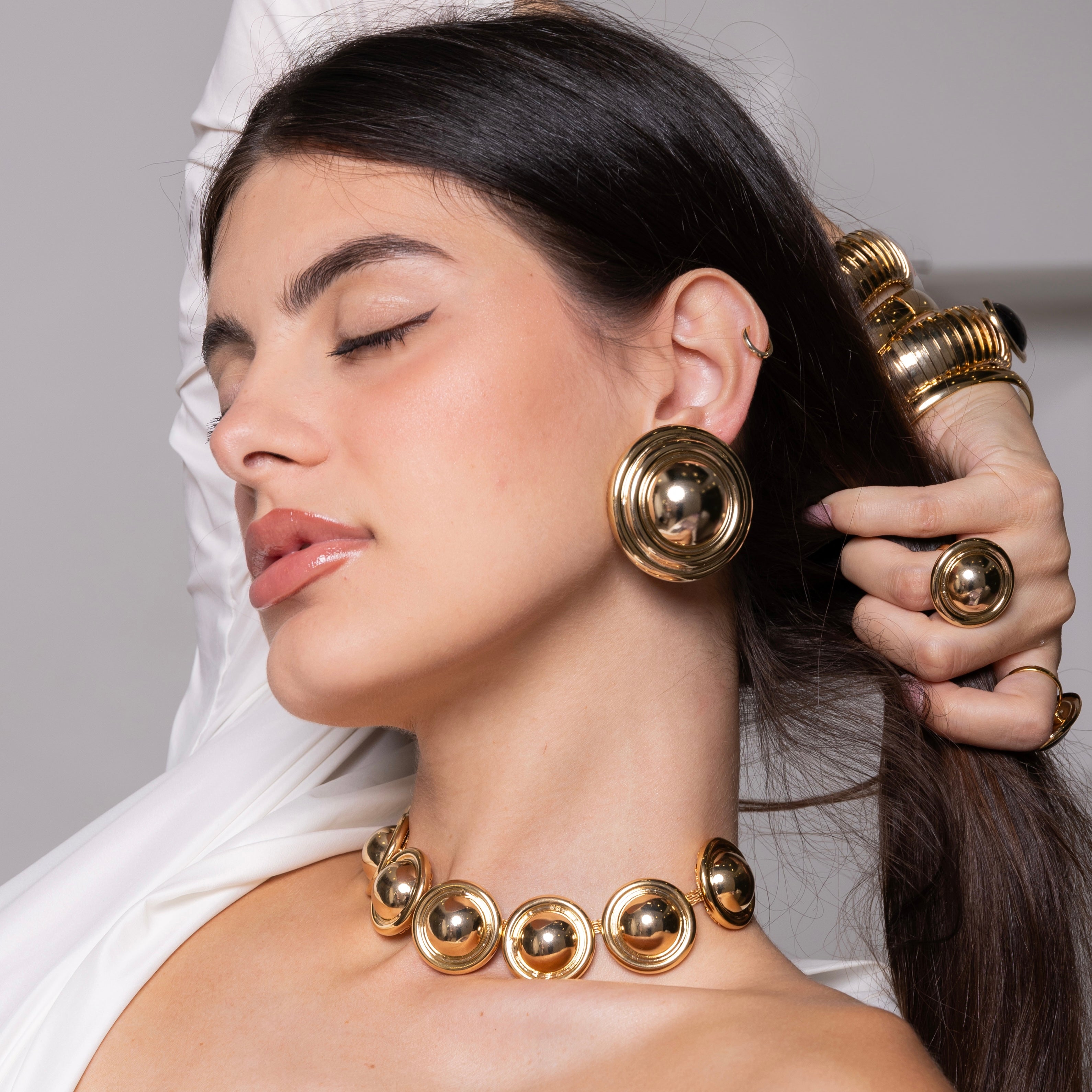 Infinity Round Necklace