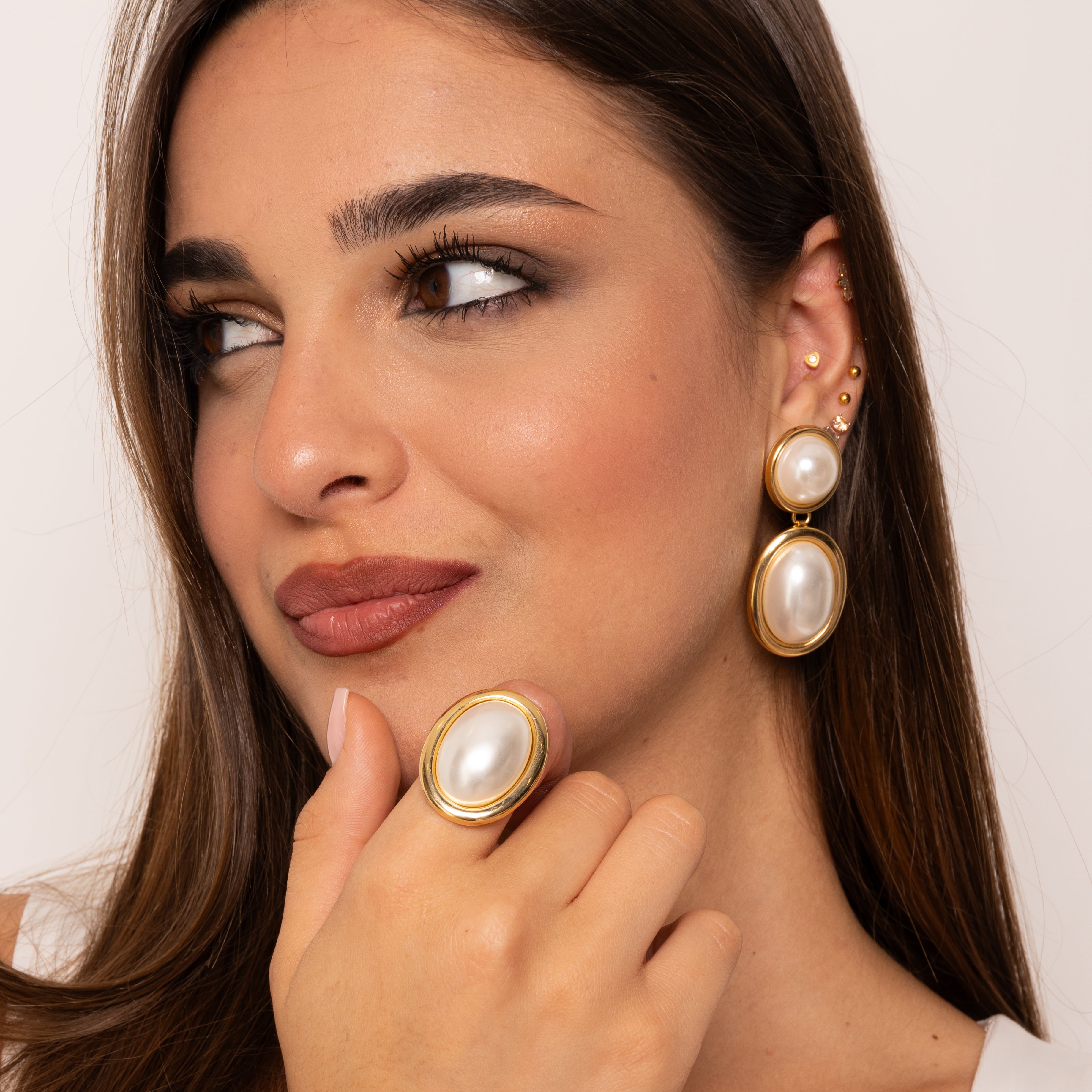 Color pendant earrings