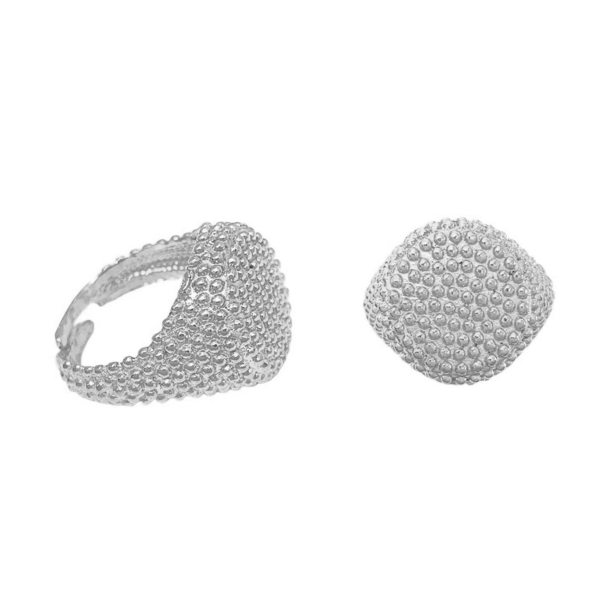 Anello Chevalier pomellato tondo