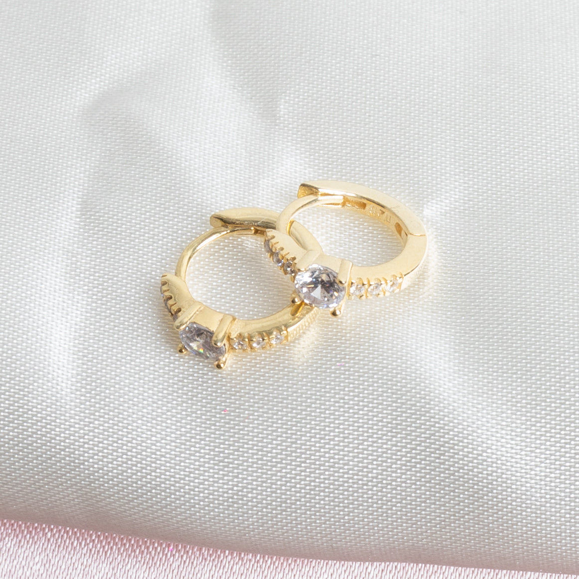 Headbands with luxury light point