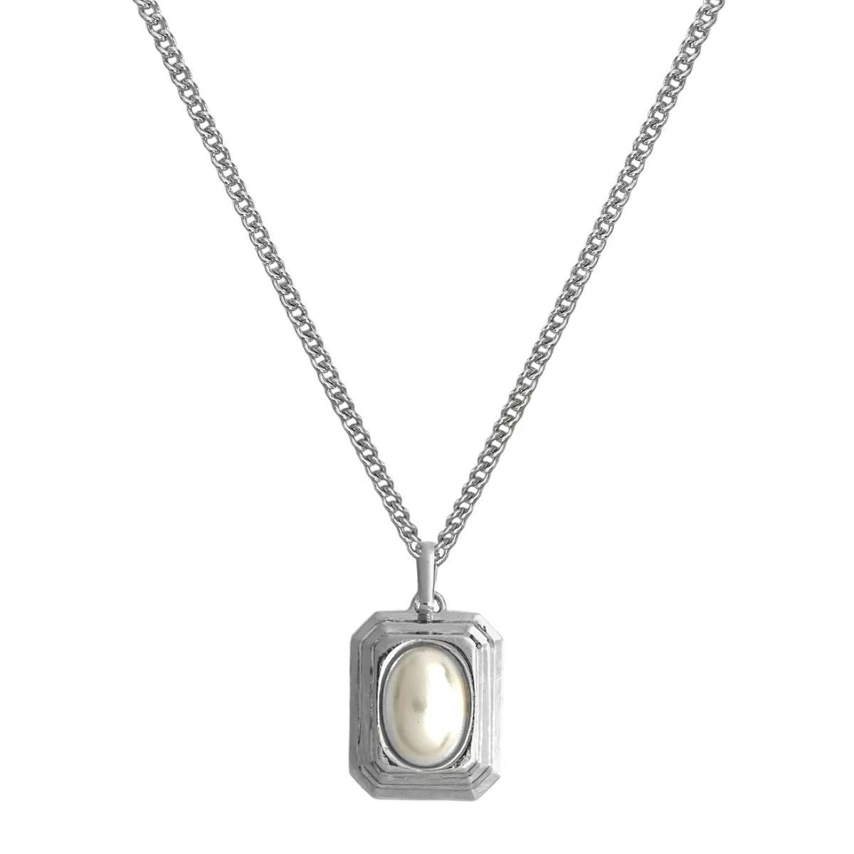 Square pearl necklace