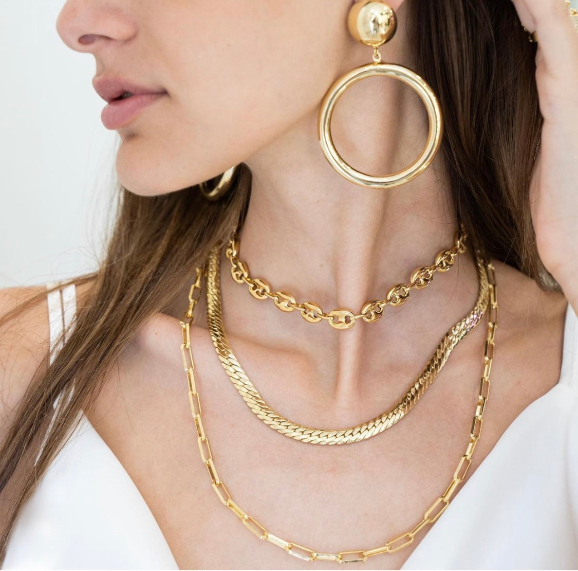 Circles with button on the lobe