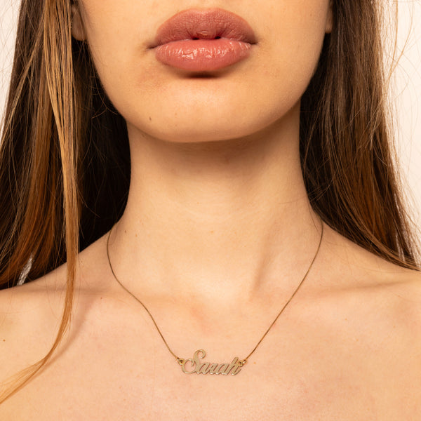 Customizable necklace in italics