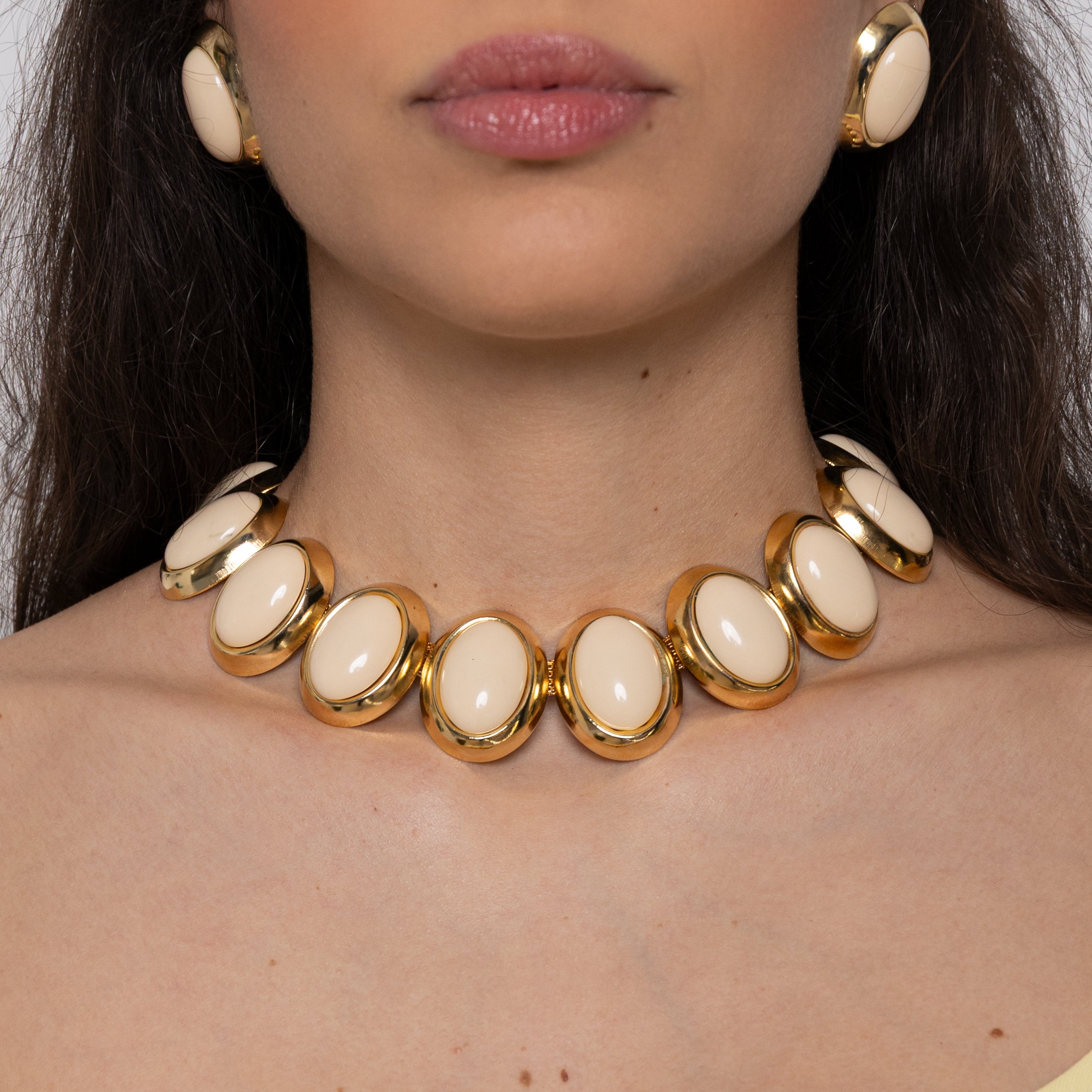 Collana new oval color