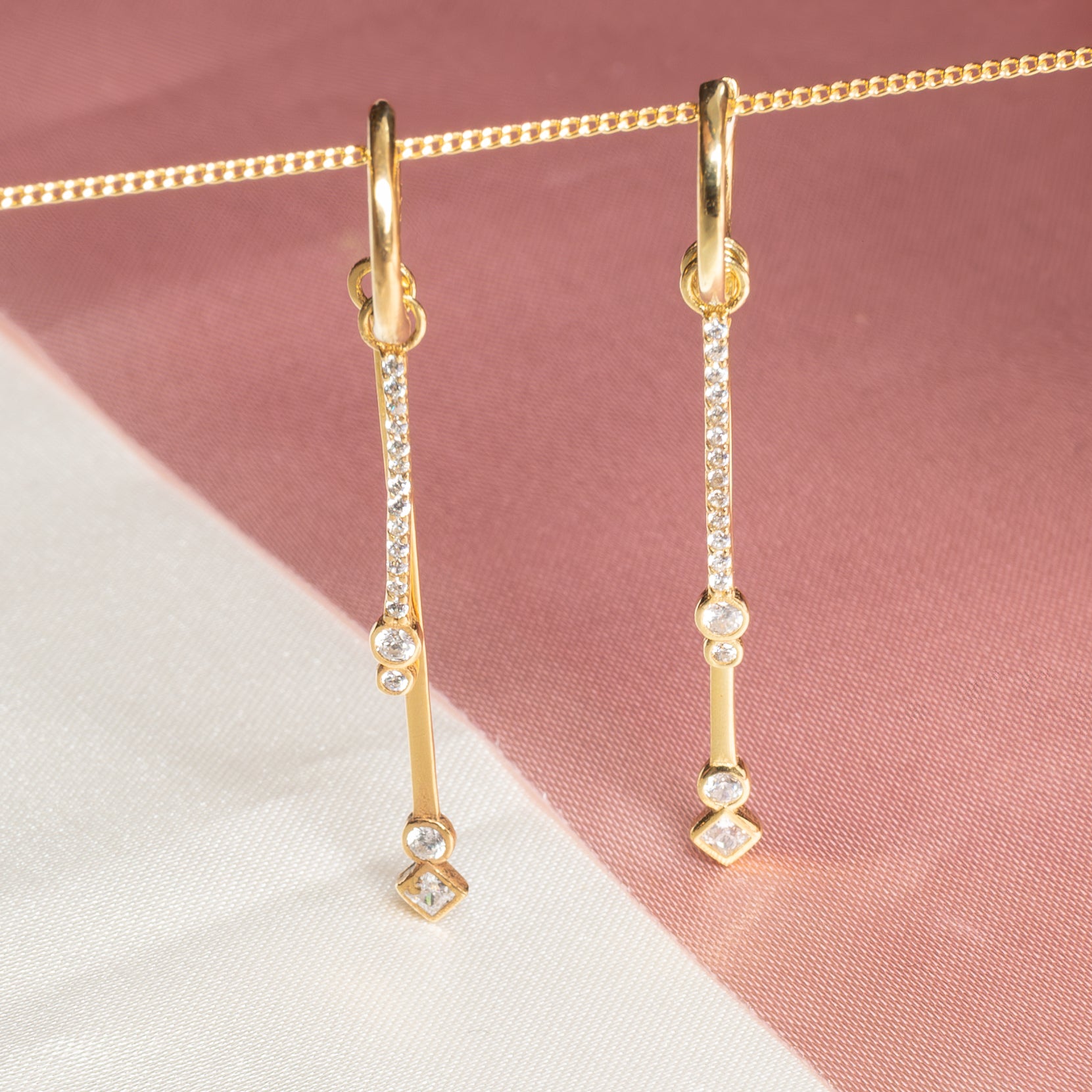 Double baguette mini hoops