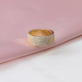 Ring with zircon band