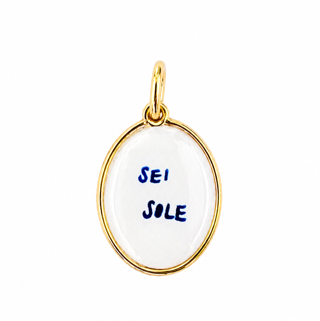 Charm Dedica