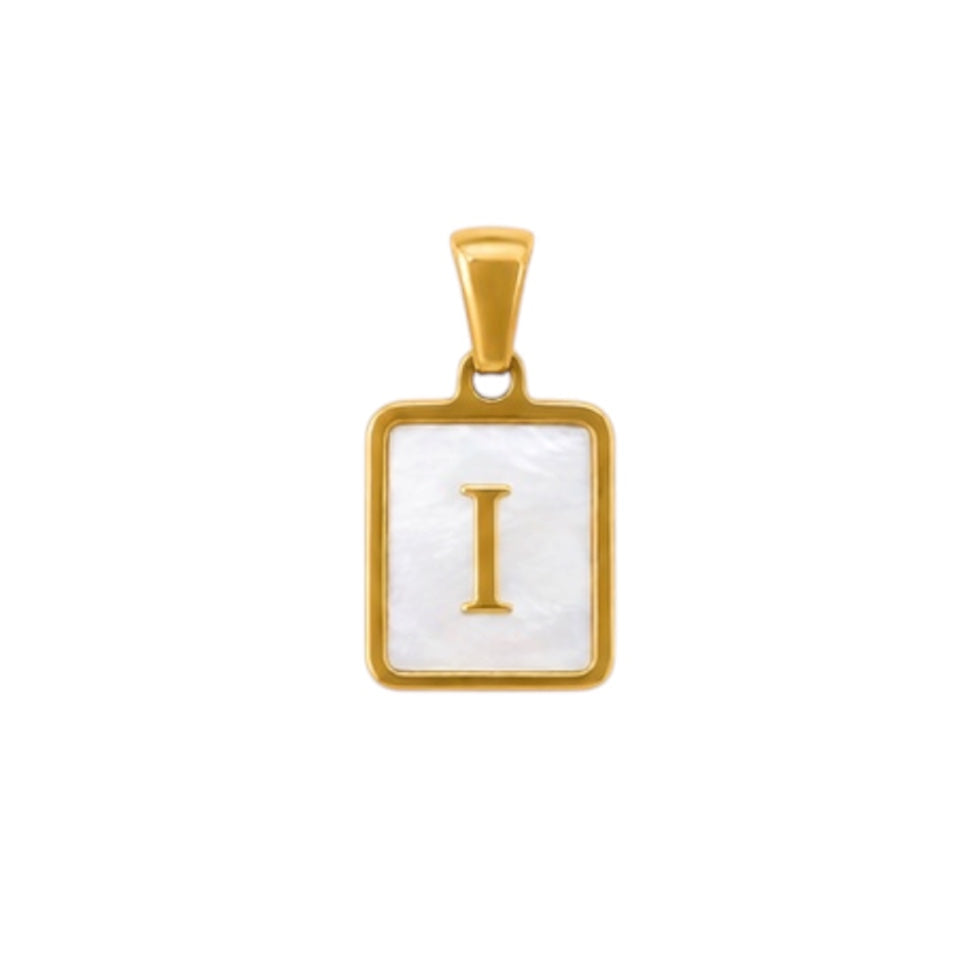 Charm Letter Quadrato casual