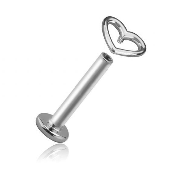 Piercing cuore traforato