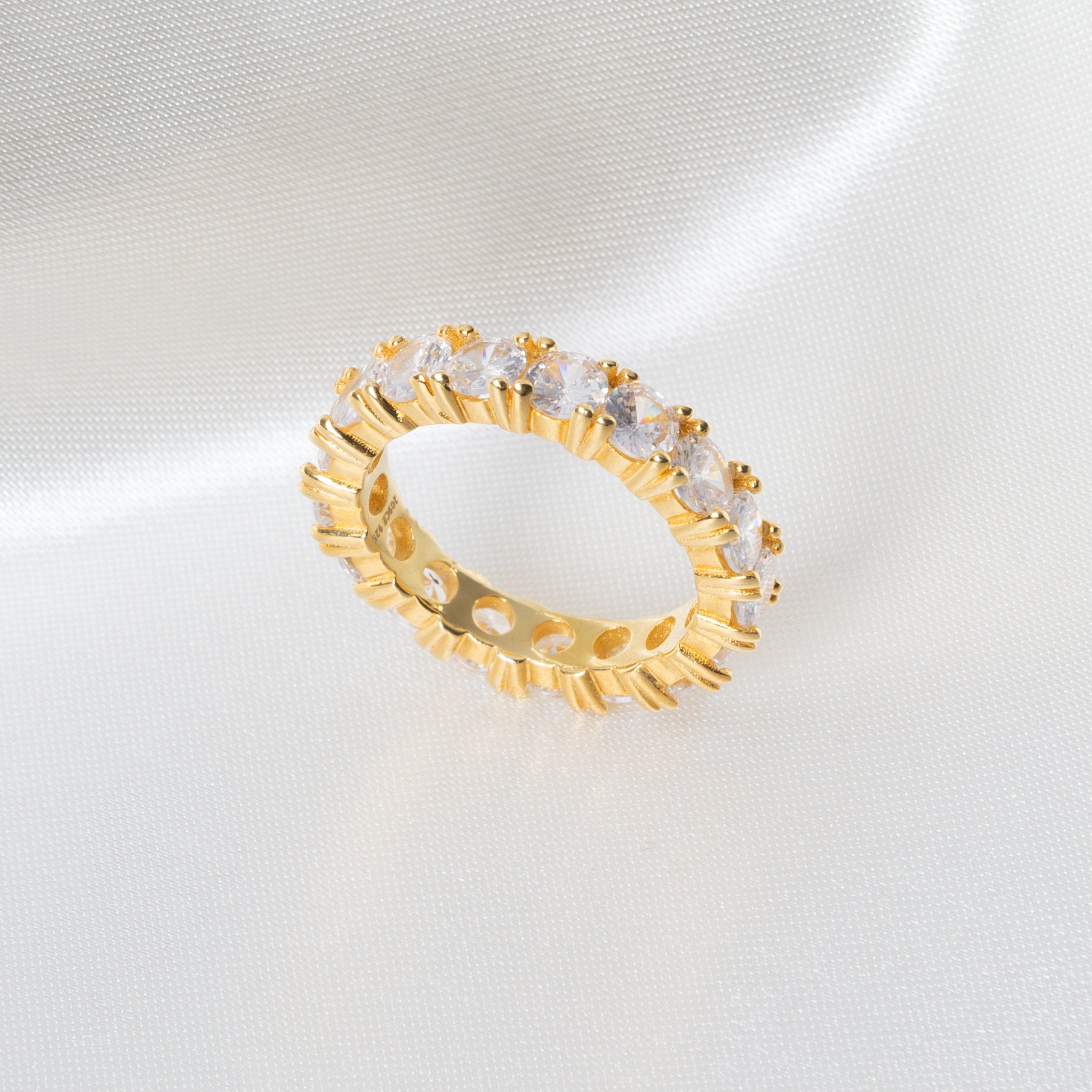 Daisy ring