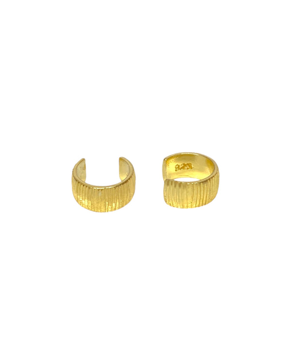 Ribbed Earcuff