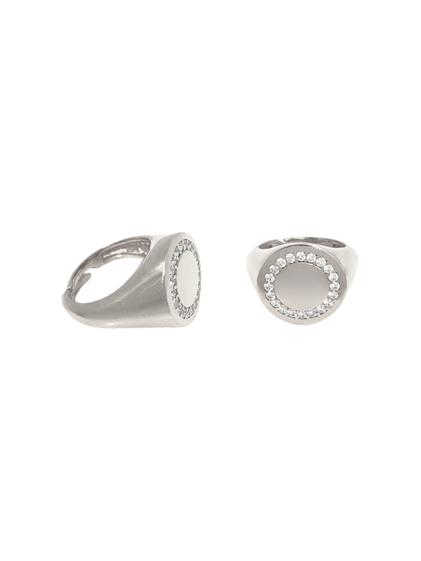 Round Chevalier ring