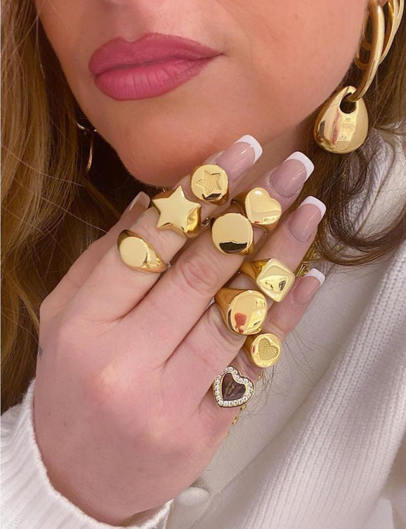 Smooth star Chevalier ring