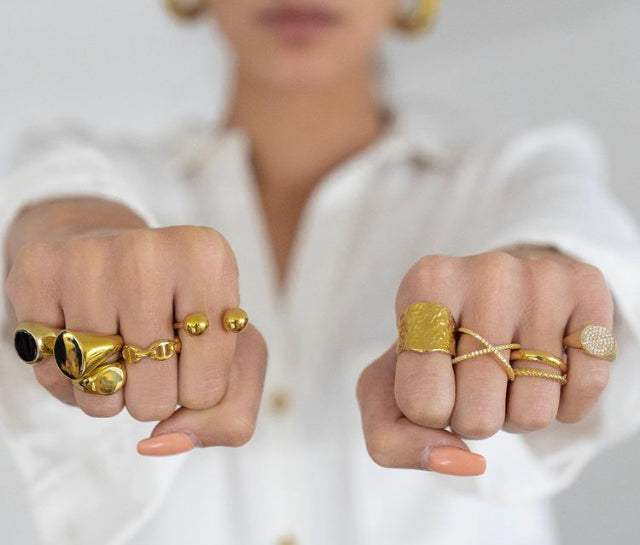Avril ring