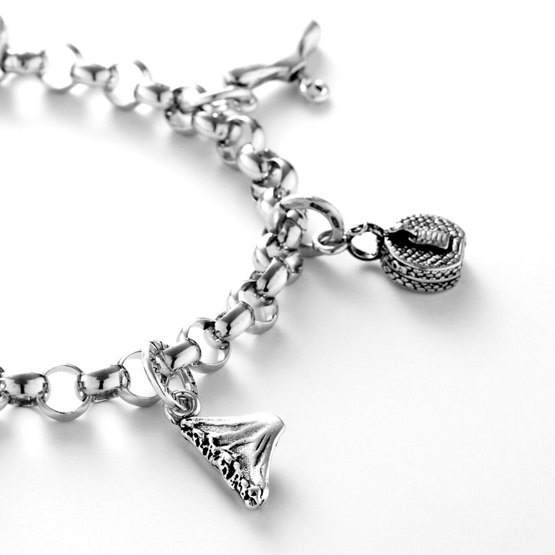 Charm fashion slip