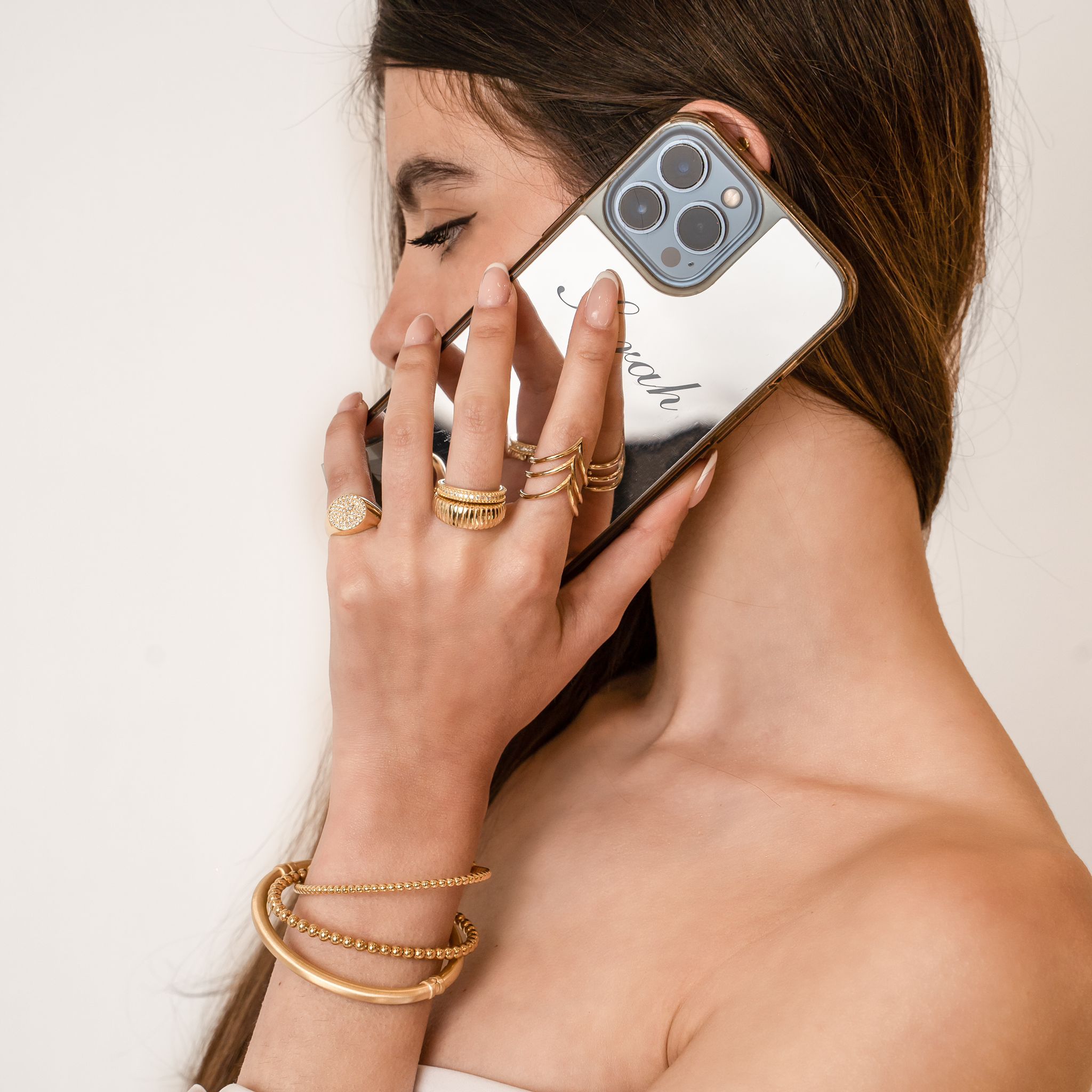 Round Luxury Chevalier Ring