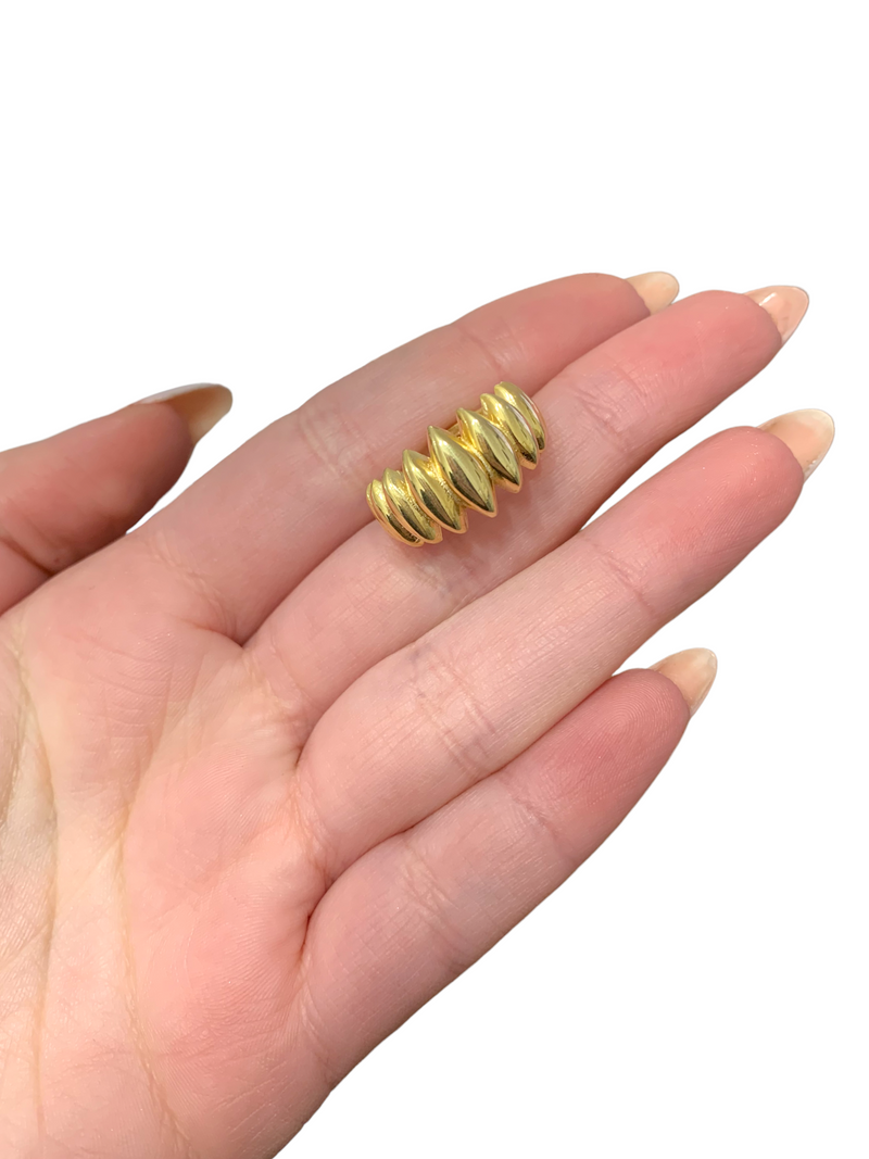Anello zanna